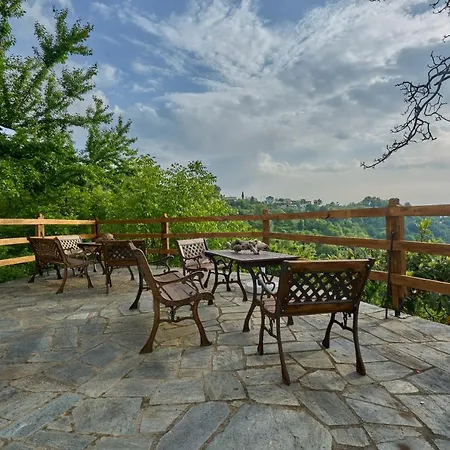 Thalassoxyla Thalassa *