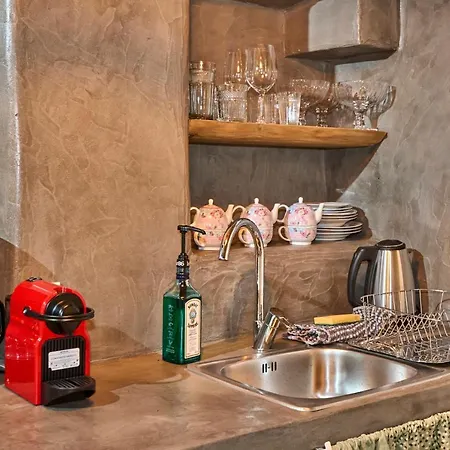 Апартаменты Thalassoxyla Thalassa *